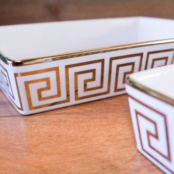 🆕GORGEOUS! 2 Rosanne nesting dishes RETAIL $78 - Picture 4 of 6